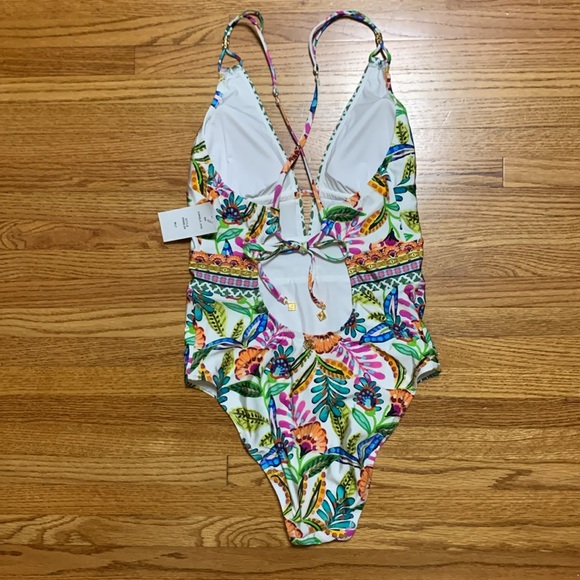 Sunshine 79 swimsuit - v plunge one piece w tummy control size 6 bathing suit - Picture 2 of 14